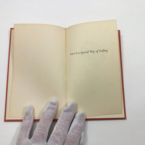 Love Is A Special Way Of Feeling -Joan Walsh Anglund 1960 1st. Ed. HB - Picture 6 of 12